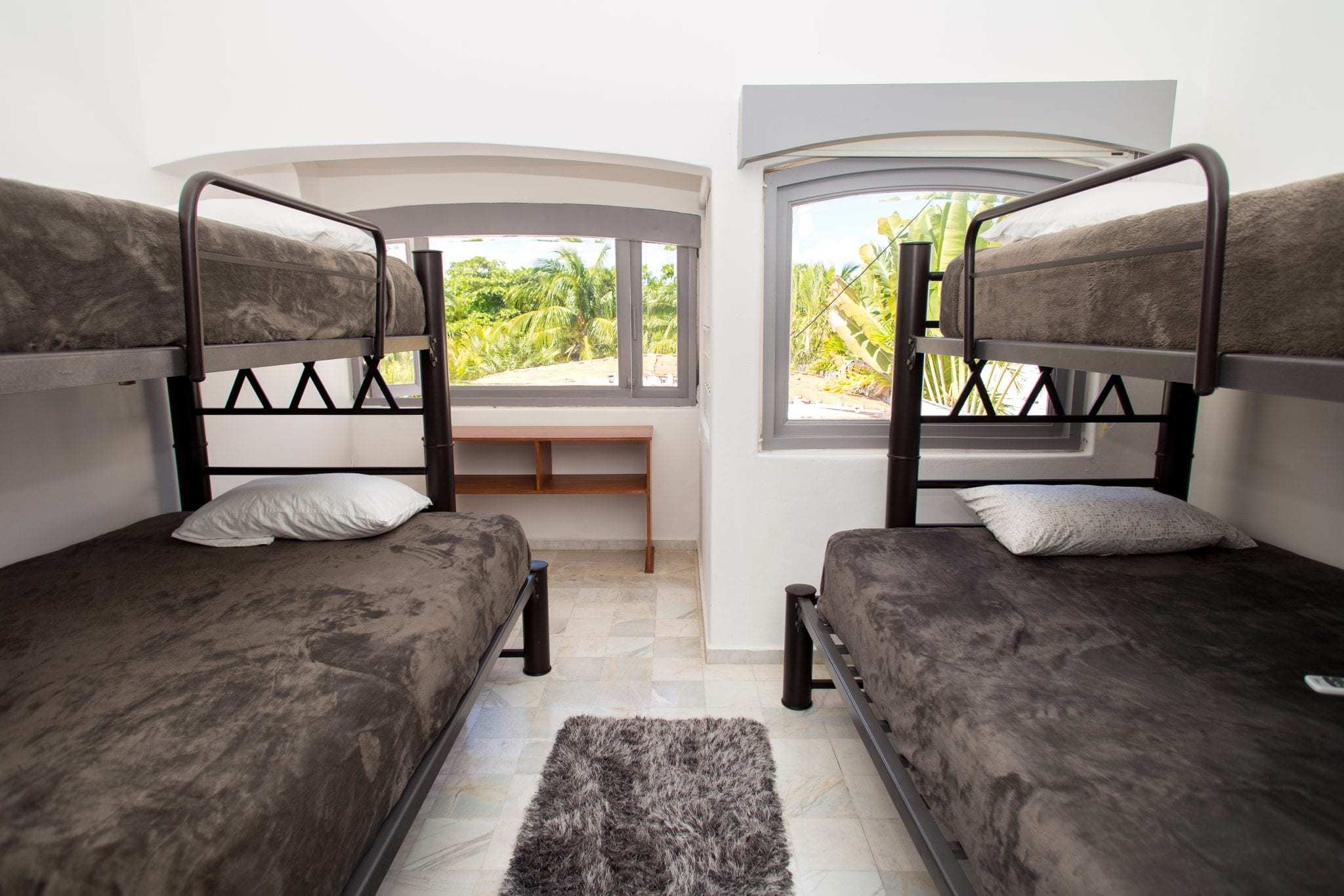 4 BR Trendy Waterfront Villa - Bedroom
