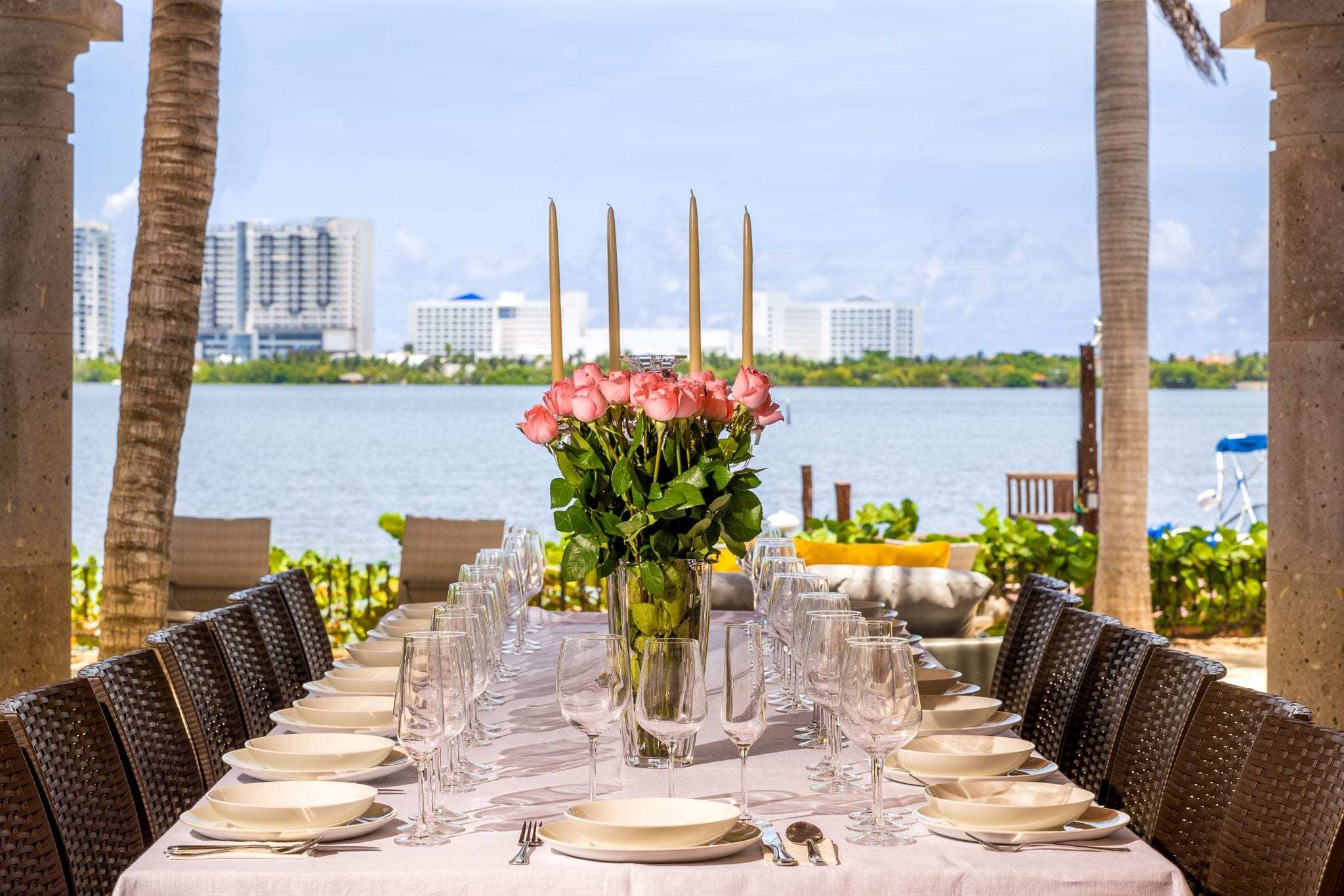 6 BR Mexican Mansion - Exterior - Dining