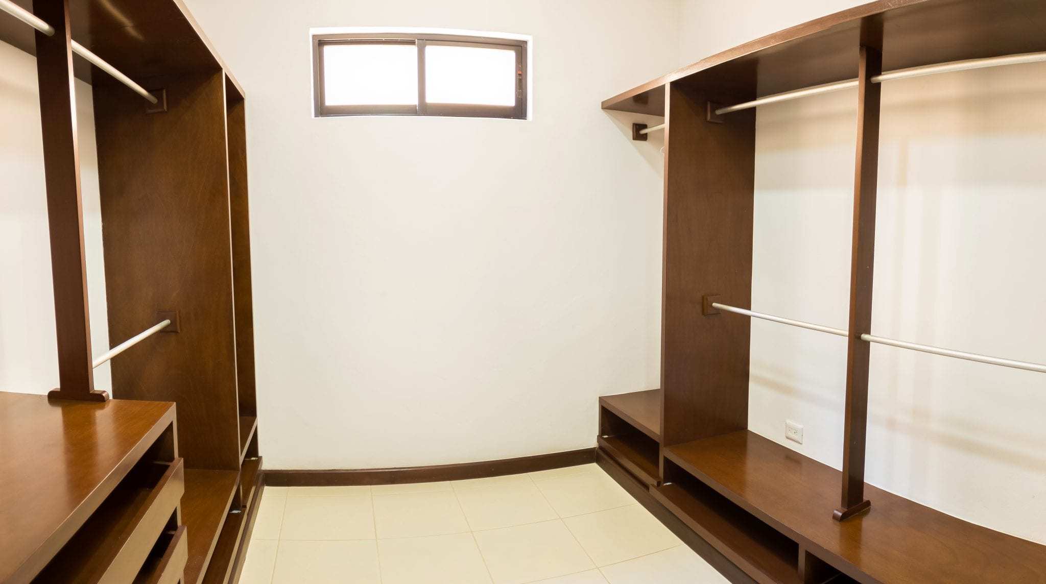 6 BR Mexican Mansion - Interior - Bedroom