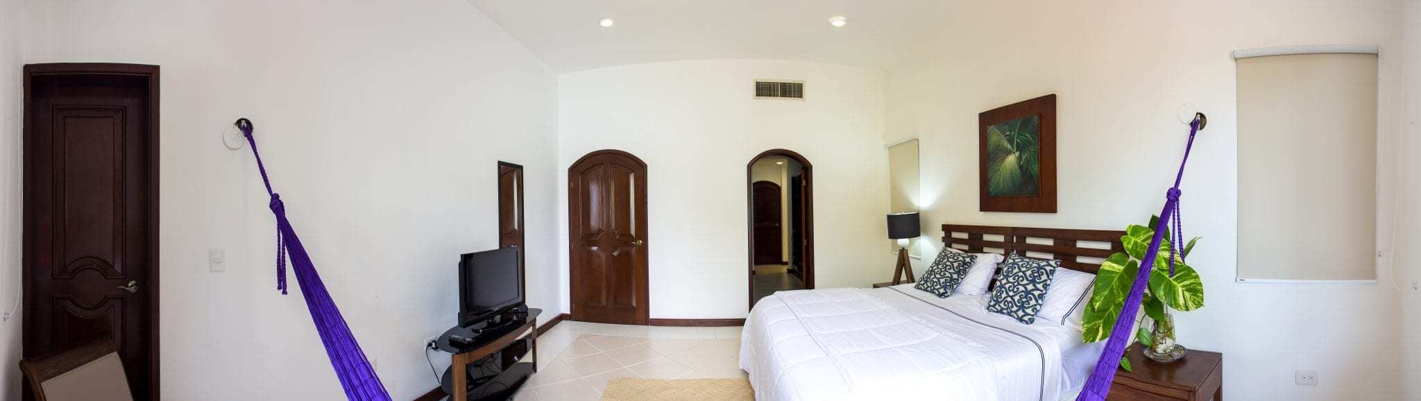 6 BR Mexican Mansion - Interior - Bedroom