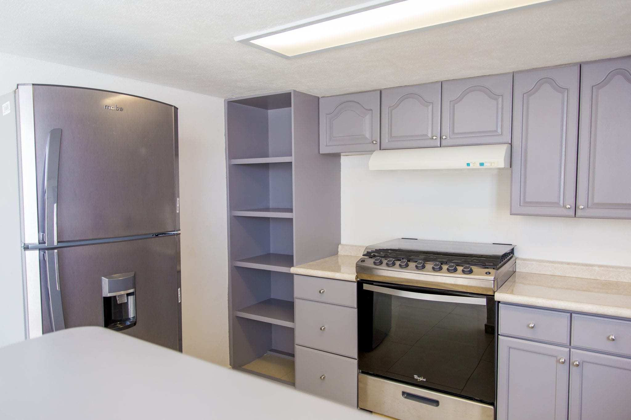 3 BR Waterfront Townhouse - Interior - Kitchen