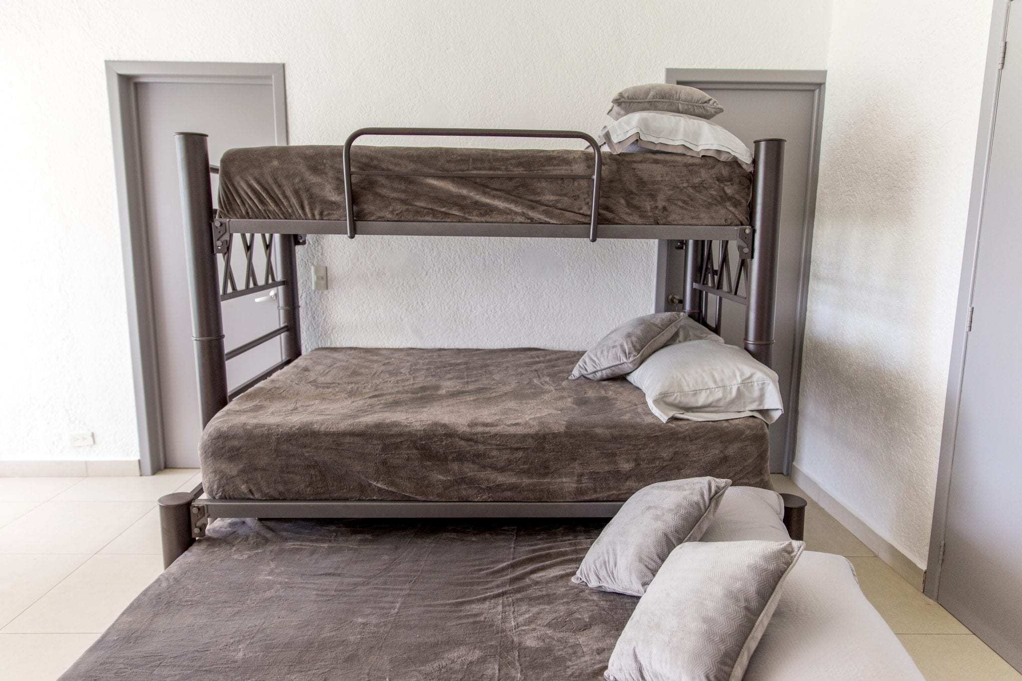 3 BR Waterfront Townhouse - Interior - Bedroom