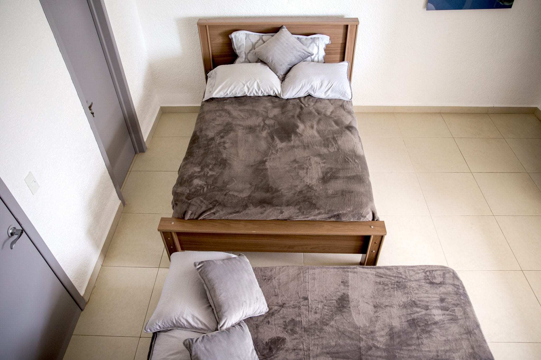 3 BR Waterfront Townhouse - Interior - Bedroom