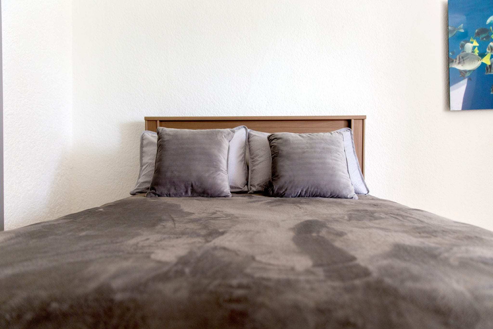 3 BR Waterfront Townhouse - Interior - Bedroom